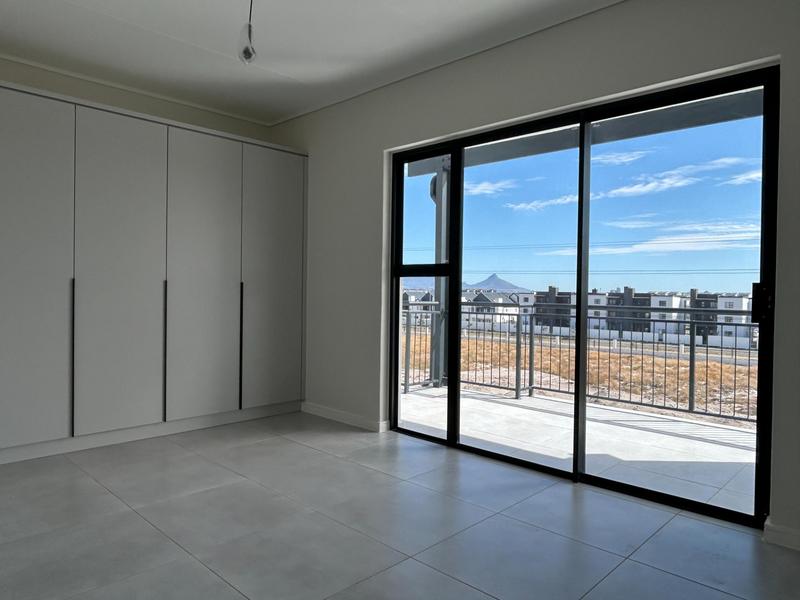 To Let 1 Bedroom Property for Rent in Sandown Western Cape